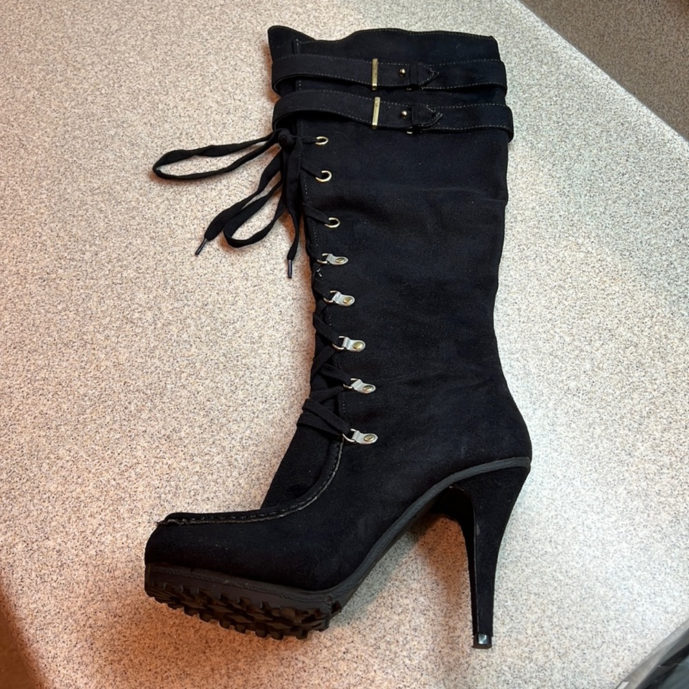 PHAT FARM black Heeled Lace up zip up sexy Boot size 8.5 faux suede costume